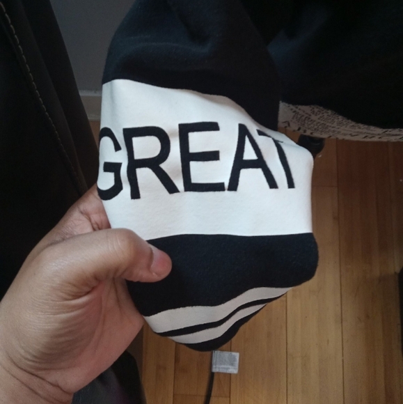 😍😍Crop hoodie😍😍 - Picture 3 of 7